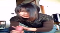 愛しの妻に手コキフェラ抜きしてもらった日曜の昼下がり