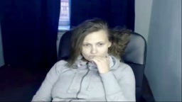 Girl masturbates watching hardcore porn