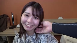 連続中出し、爆乳Gカップ美尻色白グラマラス美body医療事務で働くなおみちゃん。