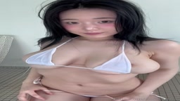 李研雨極品美逼巨乳粉嫩白虎穴 1.12