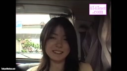 かわいい女性の露出