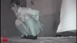 女子高生　お化け屋敷お漏らし３