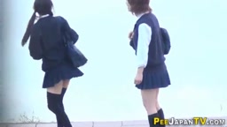 JKの野外連れション1