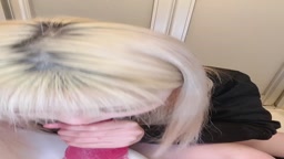 女子高生のフェラチオ