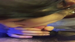 えっちなお姉さんに顔射