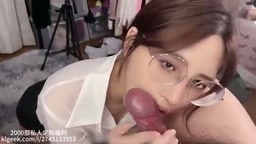 メガネフェラ口内