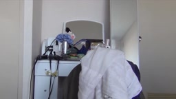 淫猥な奥さまと...