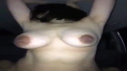 デカ乳輪 騎乗位 人妻