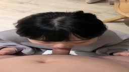 小哥和公務員騷嫂子旅館開房