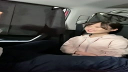 【個人撮影】清楚系女子大生の車内フェラ＆ パイ揉みで大量射精（美樹4回目）