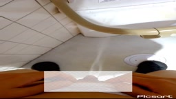 椅子にイタズラおしっこ