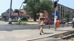 Extreme public piss 22