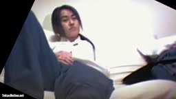 姉ちゃんの部屋にカメラ仕掛けてみたら案の定オナニーしとったわ  ちなみに姉ちゃん中●校の先生やでぇw