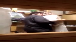 パート先の倉庫で不倫ハメ撮り　海外