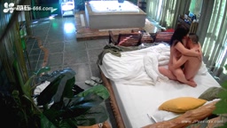 Hackers use the camera to remote monitoring of a lover's home life.679