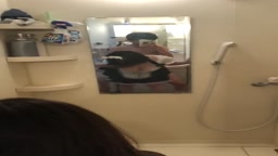 メイドコス鏡の前でハメ撮り