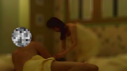 個撮 拾い 役場案内係のおばさん01