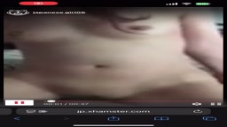 激しい騎乗位で中出し