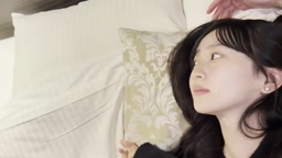 超可愛い清楚アイドル系女の子、緊張しながらも感度上がっていき未処理マ◯コに孕ませ中出しエッチ