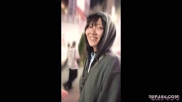 【Ⅰカップ神乳ボブ】「大きいおっぱいがコンプレックスで小さく見せてました、、」元々巨乳がコンプだったこが爆乳をさらけ出して喘ぎまくりイキまくり。初撮り。