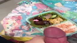 さやか 弁当 かけ   ( 食事シーン有 )