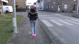 Follow-この美しい女の子たちと一緒に行きましょう