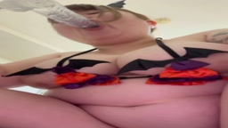 ディルド騎乗位オイル