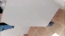 女の子が男に無料で声をかける