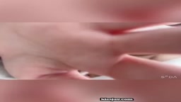 女子大生の露出オナニー