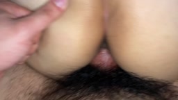 元カノをバックでこっそり生ハメ