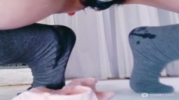 潮まみれニーソ