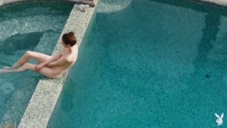 スーパーモデル、セラ　プレイボーイ動画