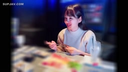 【素人個撮】清純派の売れっ子アイドルの超高感度天然美◯女に中出しSEX