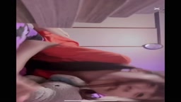 ライブ　かわいい娘　ズボンもスカートも履いてない　パンモロ