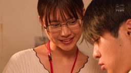 -Short-毎朝電車の端の席で読書をしている清楚美人お姉さんがM男を痴女って弄ぶ特殊性癖の持ち主だったなんて…～愛才りあ～