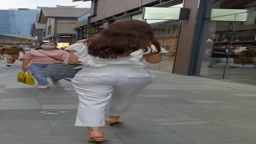 白パンお姉さん