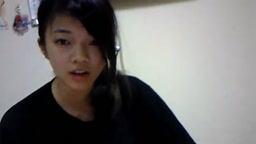 配信切り忘れて水着に着替え おっぱい丸見え