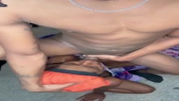 黒人　顔射　大量射精