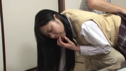 「お尻ペンペン」でまさかの爆濡れ！娘は超ドМだった！