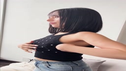 伊藤舞雪さん似の美女