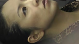 キレイな奥さんの顔