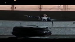 ダンスでポロリ