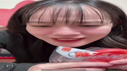 TikTokライブ　チラ