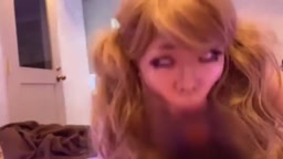 白目　笛　ギャル