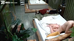 偷拍主题宾馆中的中国情侣做爱.665