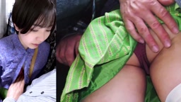 【電車内ち●ん】大きなお尻×透けエロ下着のサブカル系女子。前後からの責めに悶絶