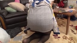 家事代行サービスで派遣されてきた美人スタッフ(みほ)