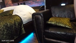 FC2PPV 4792612 ※挿入1分で洪水！？【大量噴射】１ℓハメ潮吹きでホテル出禁確定の看護師。韓国顔の美女からダダ漏れ警報で種付け不可避。。。