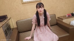 超薄モ ツインテール ロリ顔女子に生中出し