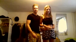 妹のを触らせてもらう